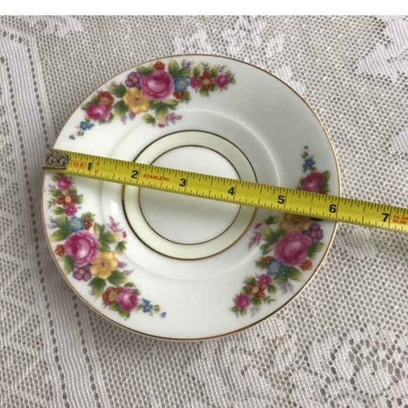 Rose Pattern Saucers Made in Japan - Picture 6 of 10